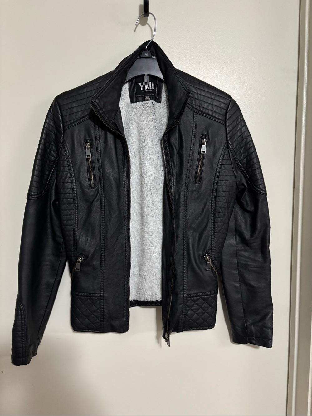 Y2K faux leather jacket